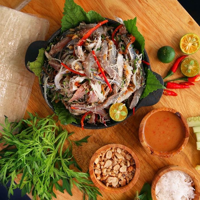 Gỏi Cá Trích